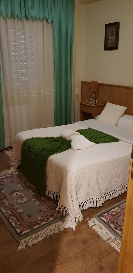 Hostal Ponte Dos Santos Ribadeo Eksteriør bilde